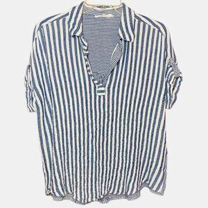 Jane and Delancey Striped Shorts Sleeve Top in Blue/White Women’s L